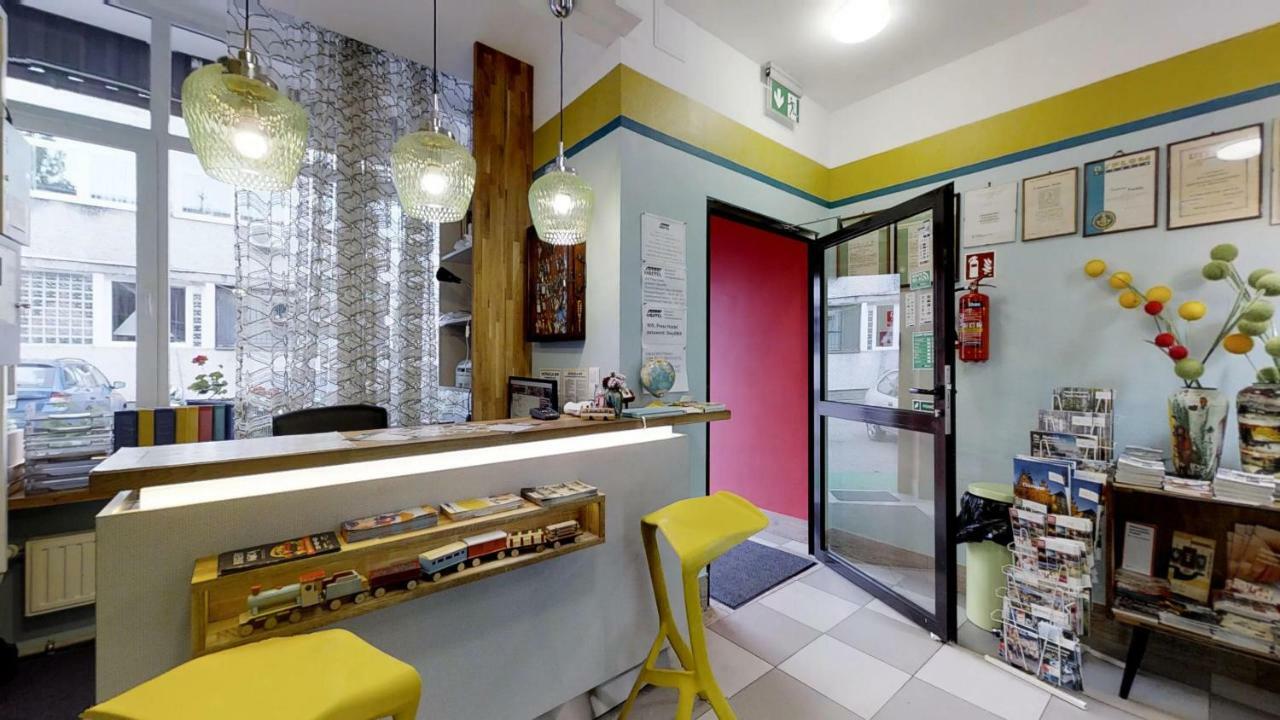 Press Hostel Warsaw Exterior photo